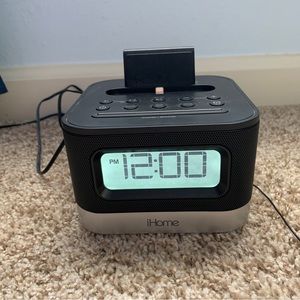 iHome Docking Alarm Clock